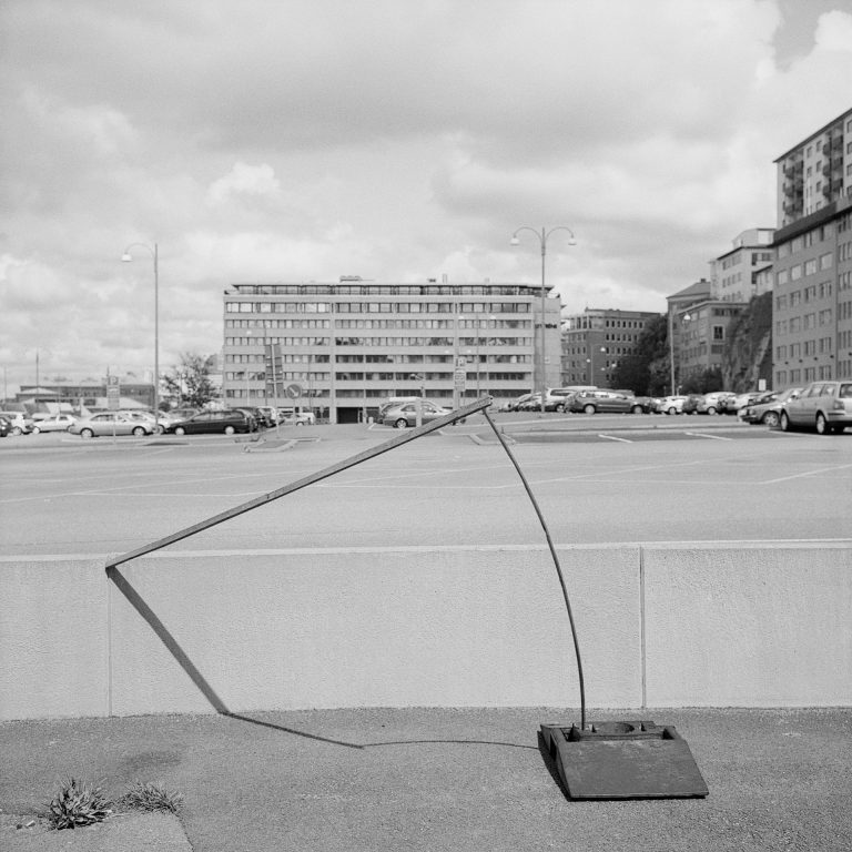 PE_trolleywalk_03